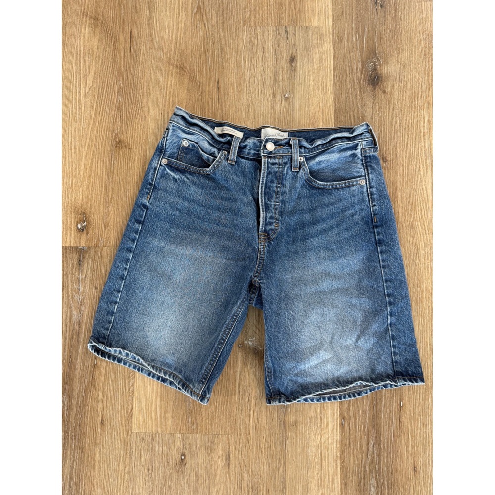Universal Thread 90s Baggy Bermuda Shorts Womens 6 Blue Denim High Rise Cotton